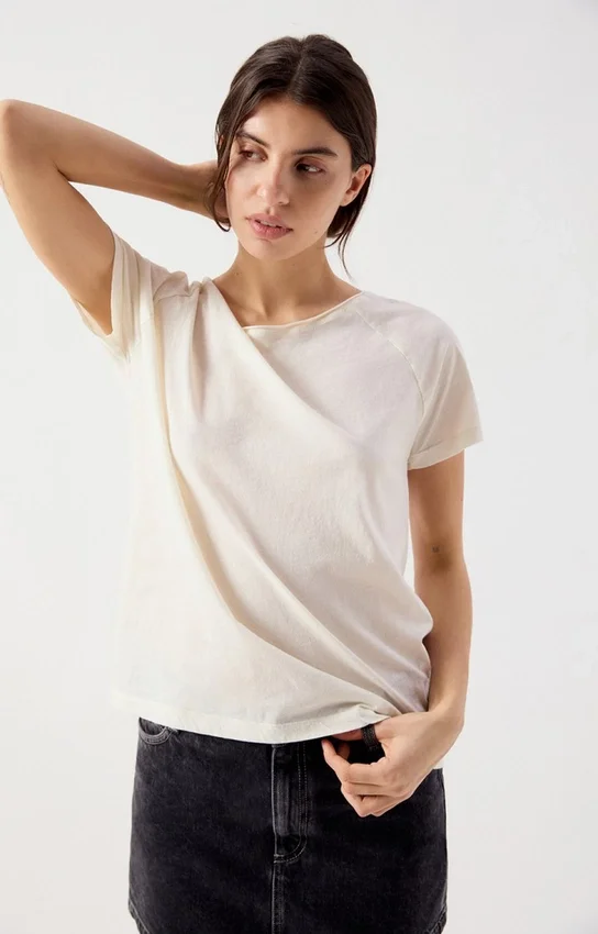 Dames-T-shirt Laloom Artikelnummer: LAL02AH26