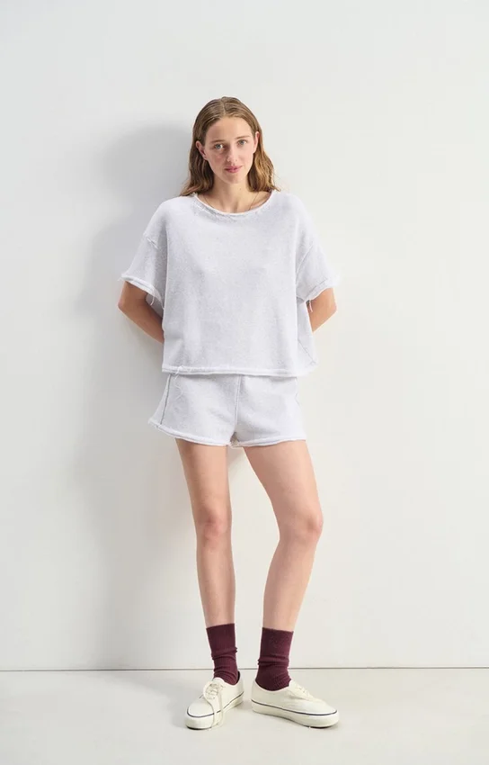 Damesshort Atubay Artikelnummer: ATU09APE26
