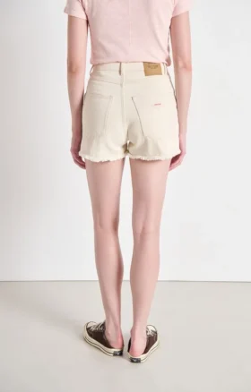 Damesshort Tineborow Artikelnummer: TINE09DH26
