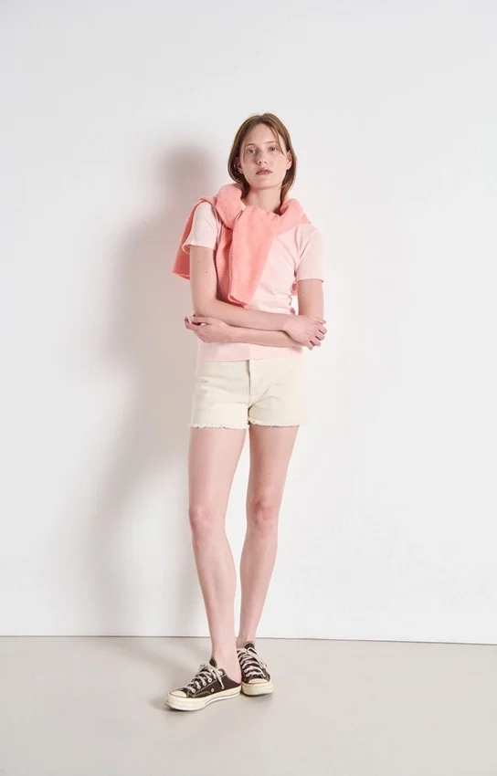 Damesshort Tineborow Artikelnummer: TINE09DH26
