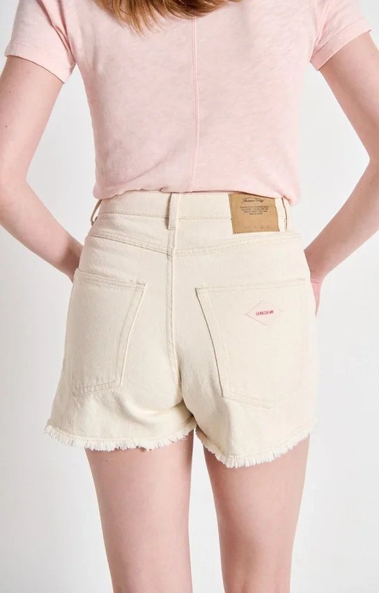 Damesshort Tineborow Artikelnummer: TINE09DH26