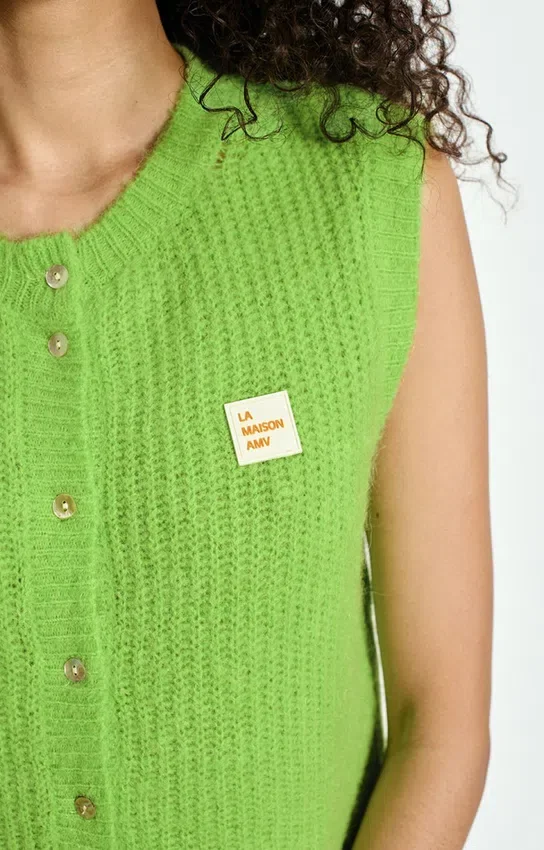 Damesvest East Referentie: EAST19ME26