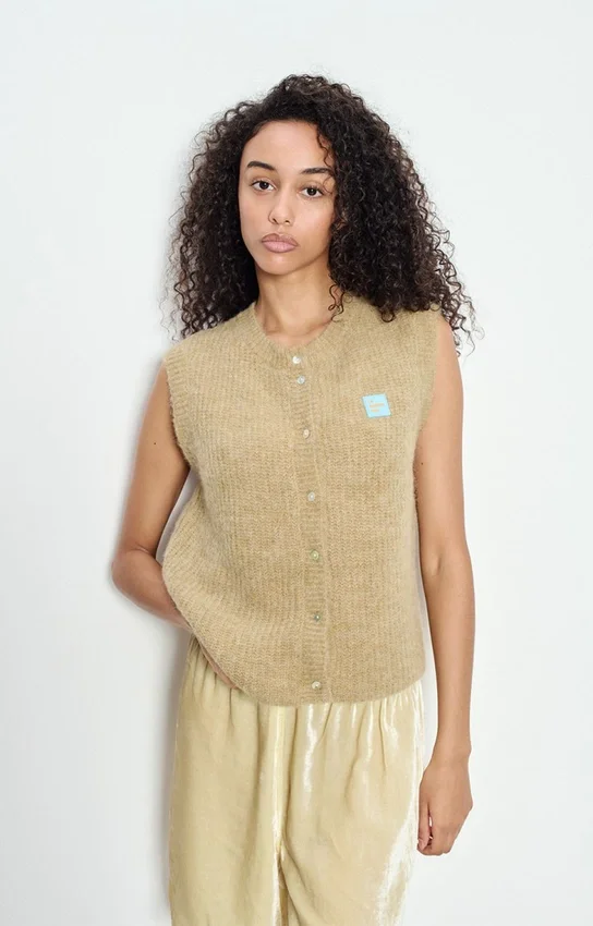Damesvest East Referentie: EAST19MH26