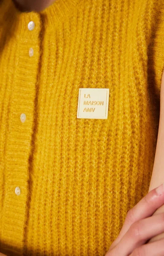 Damesvest East Referentie: EAST19MH26
