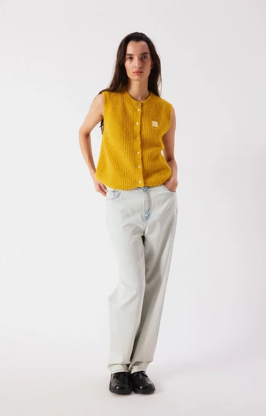 Damesvest East Referentie: EAST19MH26