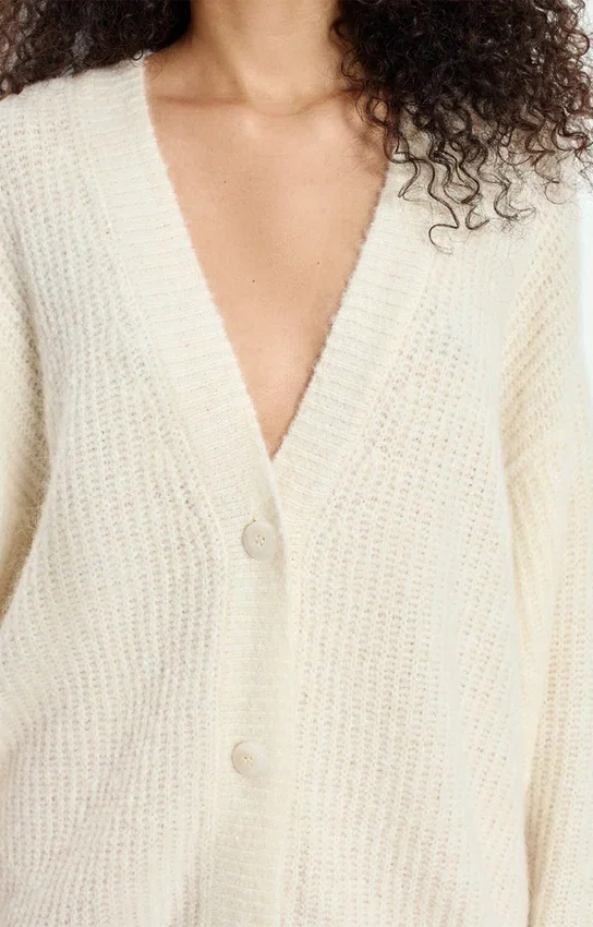 Damesvest East Referentie: EAST19PH26