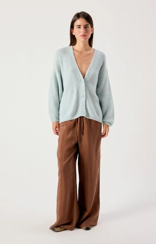 Damesvest East Referentie: EAST19PH26