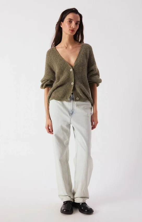 Damesvest East Referentie: EAST19PH26