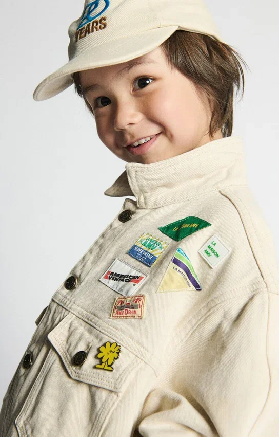 Kinderjas Snopdog - 20 jaar Referentie: KSNOP16A20H26